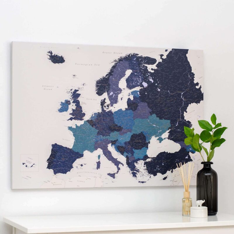carte de l europe avec epingles bleu marin detaille