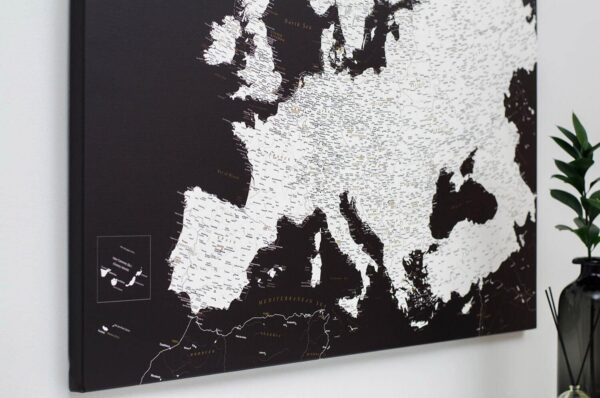 Carte de l’Europe avec punaises Noir Moderne Détaillé