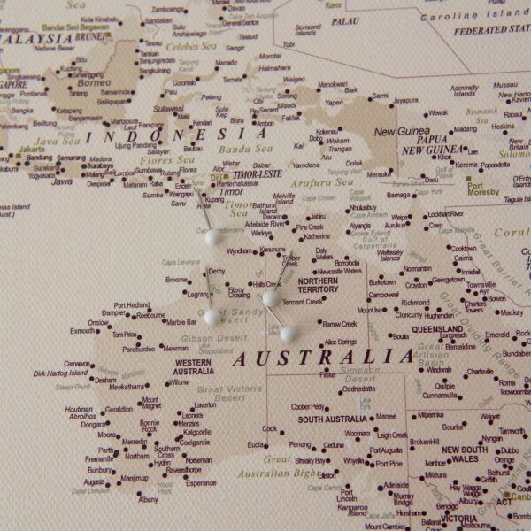 mappemonde carte avec epingles Carte du monde a epingles Sable du désert Détaillé